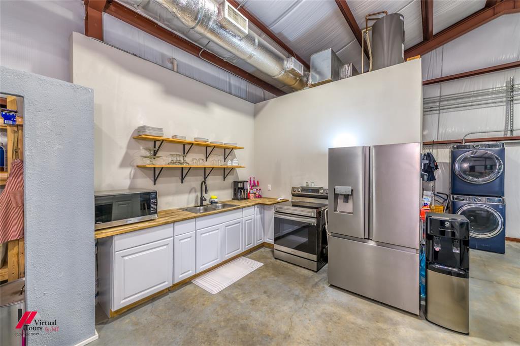 508 Powell Road Property Photo 14