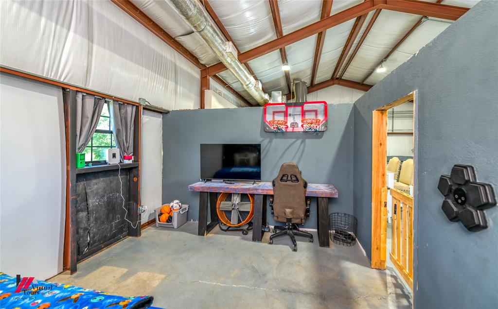 508 Powell Road Property Photo 25