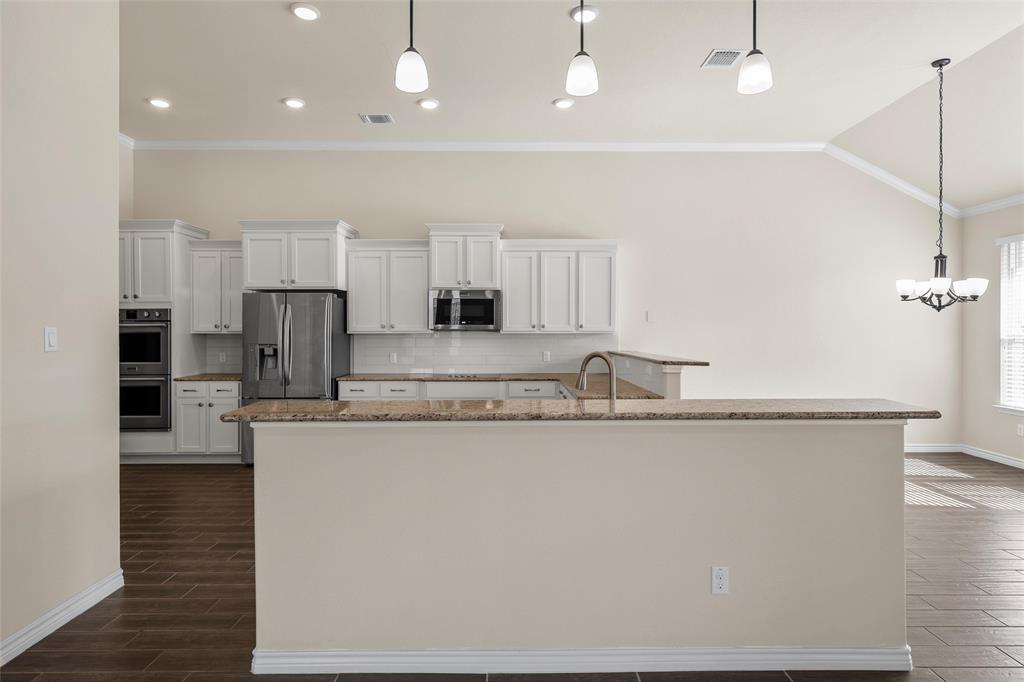 1201 Drummond Circle Property Photo 11
