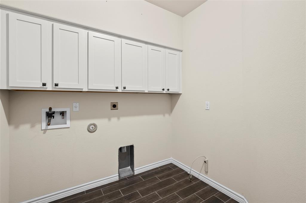 1201 Drummond Circle Property Photo 21