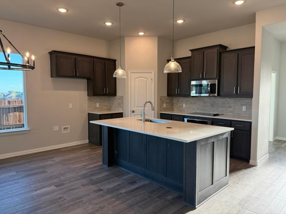 504 Vista Ridge Drive Property Photo 4