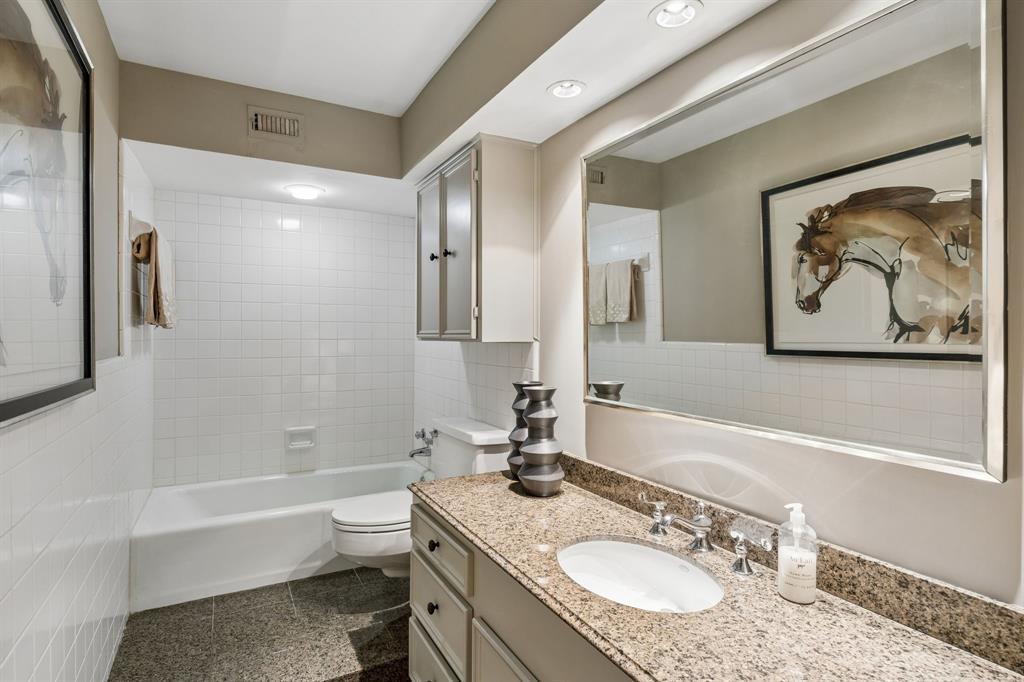 6829 Midcrest Drive Property Photo 33
