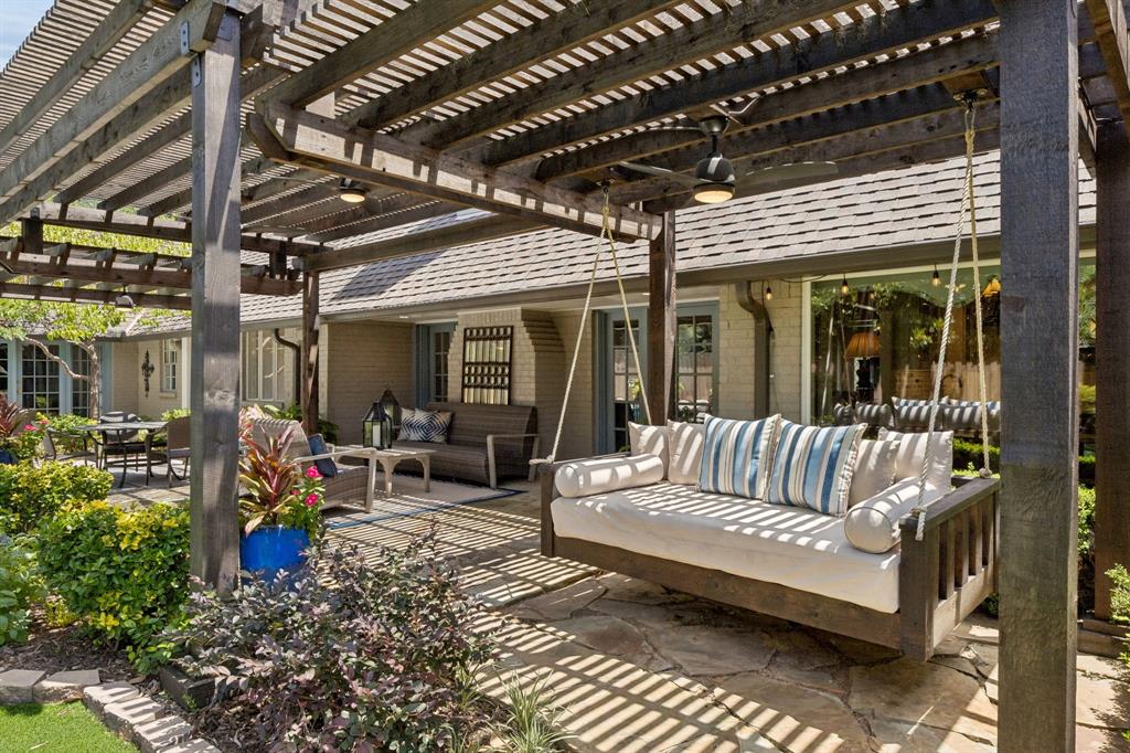 6829 Midcrest Drive Property Photo 36