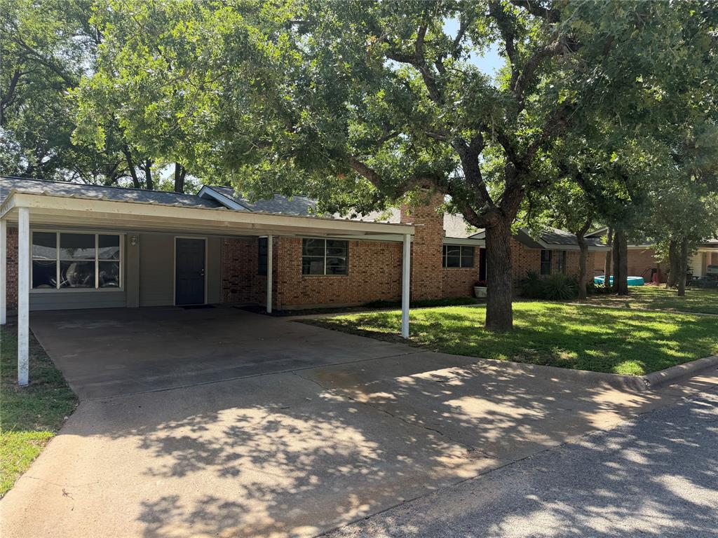 504 Austin Drive Property Photo 2