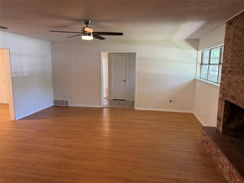 504 Austin Drive Property Photo 12