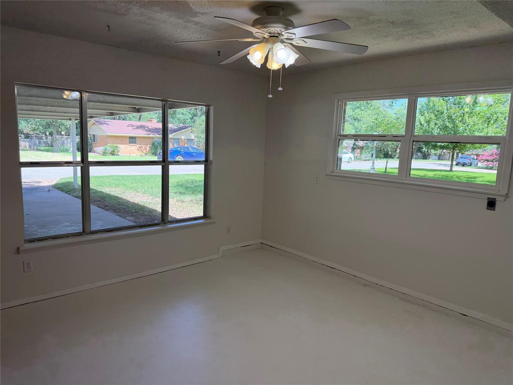 504 Austin Drive Property Photo 24