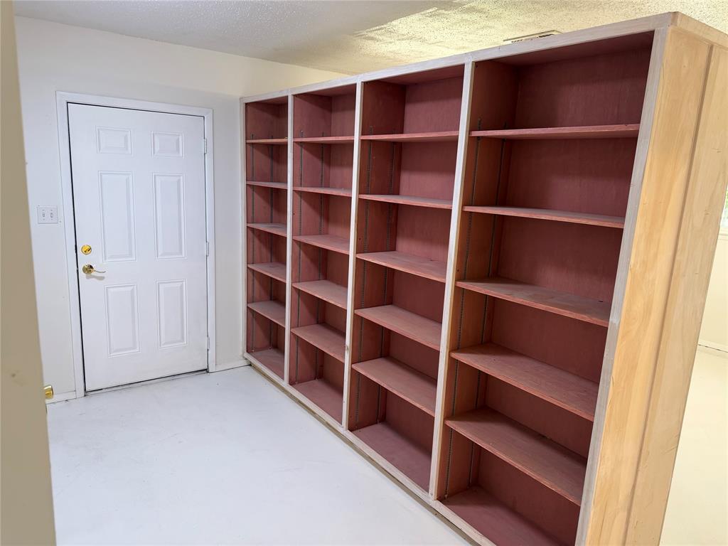 504 Austin Drive Property Photo 28