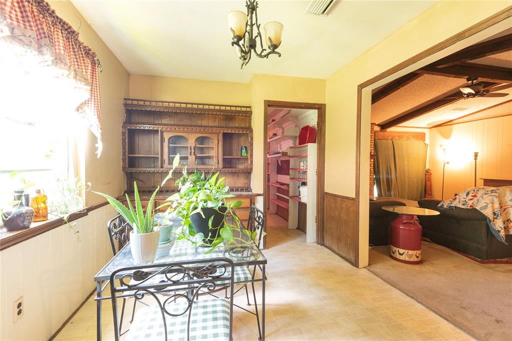 9170 Dogwood Street Property Photo 10