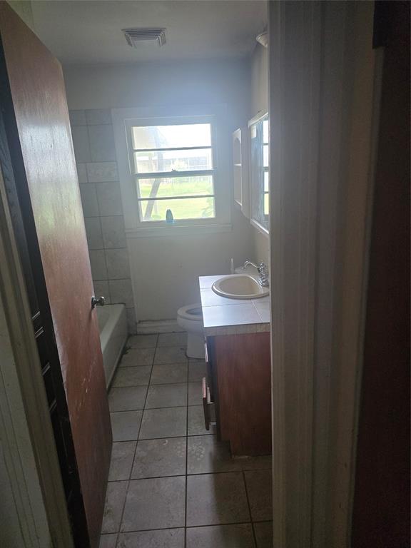 2615 Ormond Place Property Photo 11
