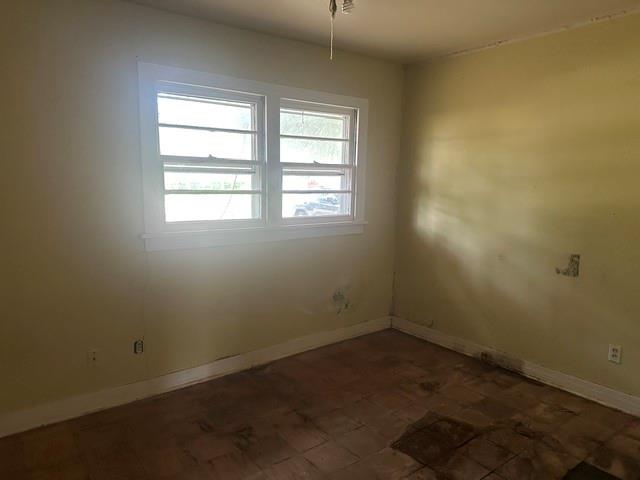 2615 Ormond Place Property Photo 16