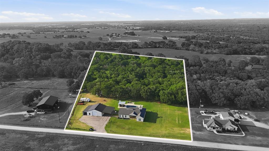 596 County Road 4668 Property Photo 6