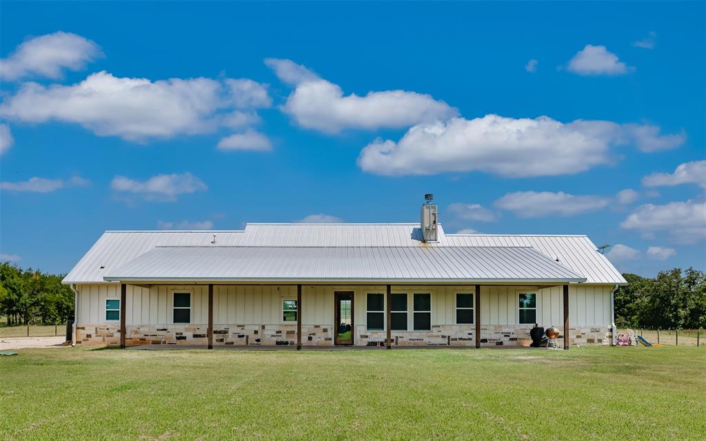 405 County Road 156 Property Photo 4