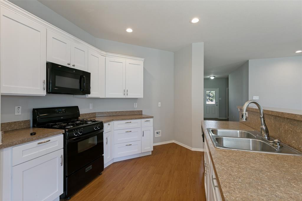 9128 Greene Drive Property Photo 12