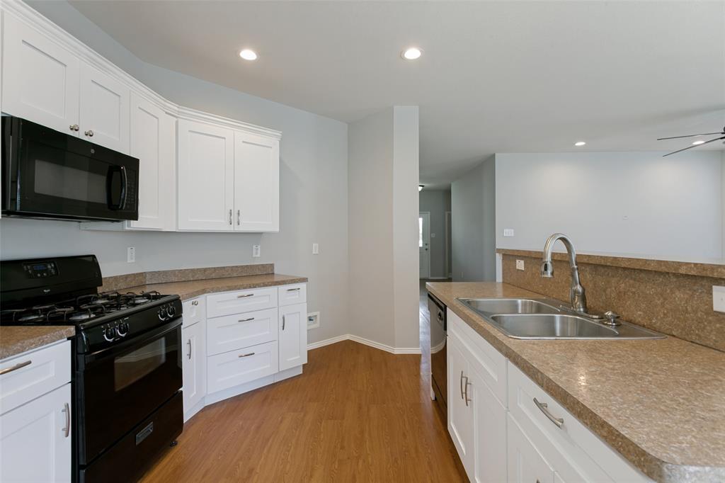 9128 Greene Drive Property Photo 14