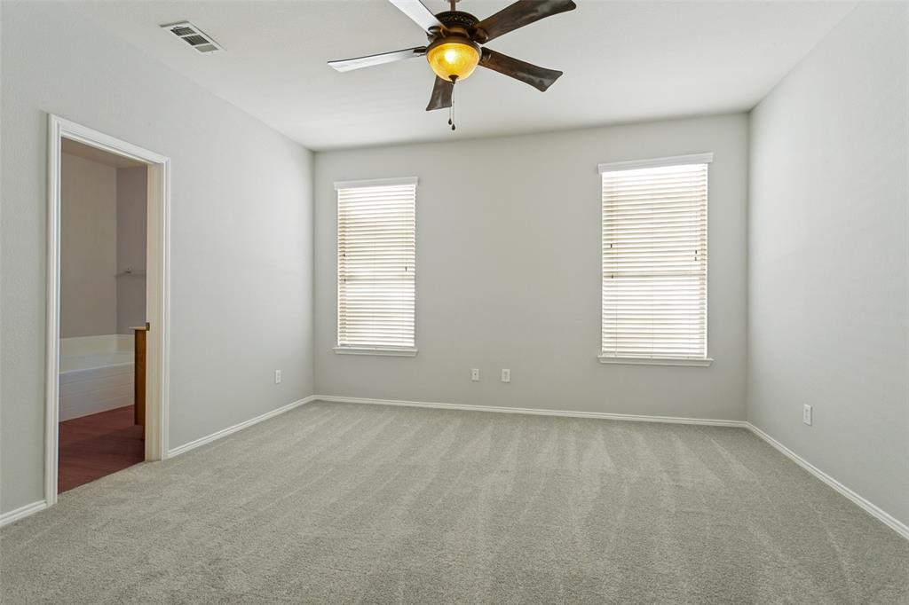 9128 Greene Drive Property Photo 17