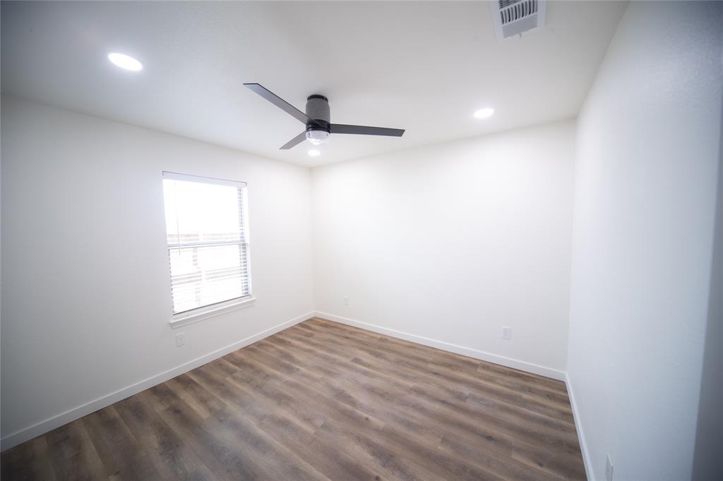 3233 S University Drive Property Photo 24