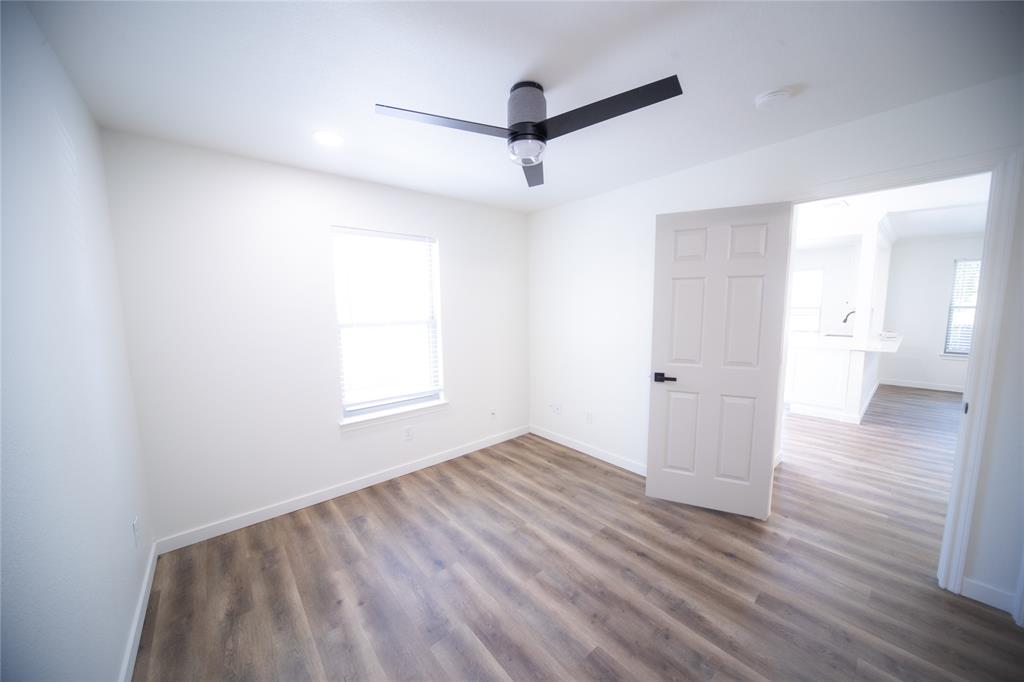 3233 S University Drive Property Photo 32