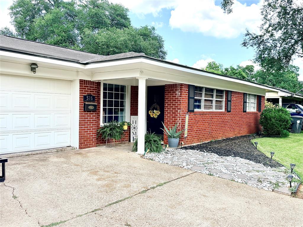526 E Southfield Road