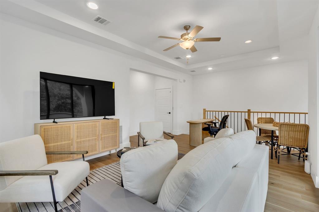 7828 Secluded Avenue Property Photo 32