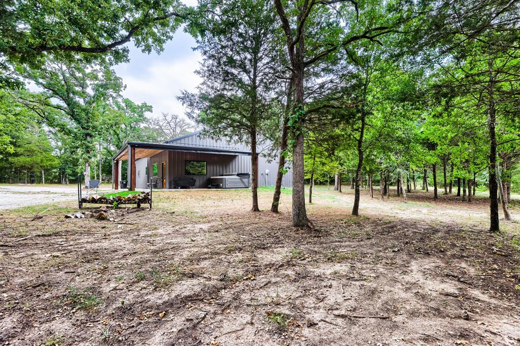 6051 County Road 2297 Property Photo 25