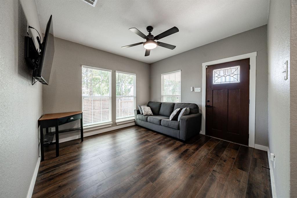 1920 S 18th Street Property Photo 4