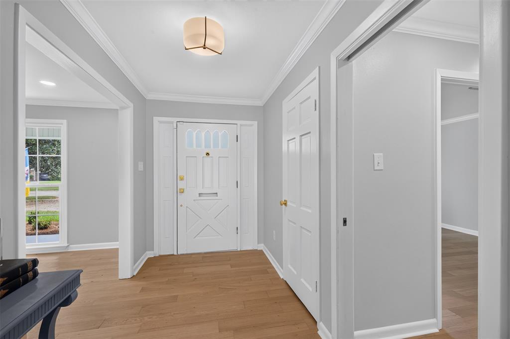 6036 River Road Property Photo 3