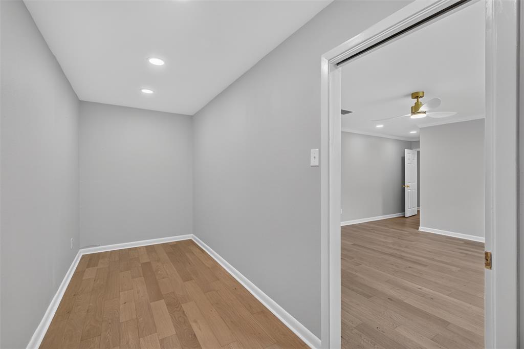6036 River Road Property Photo 19