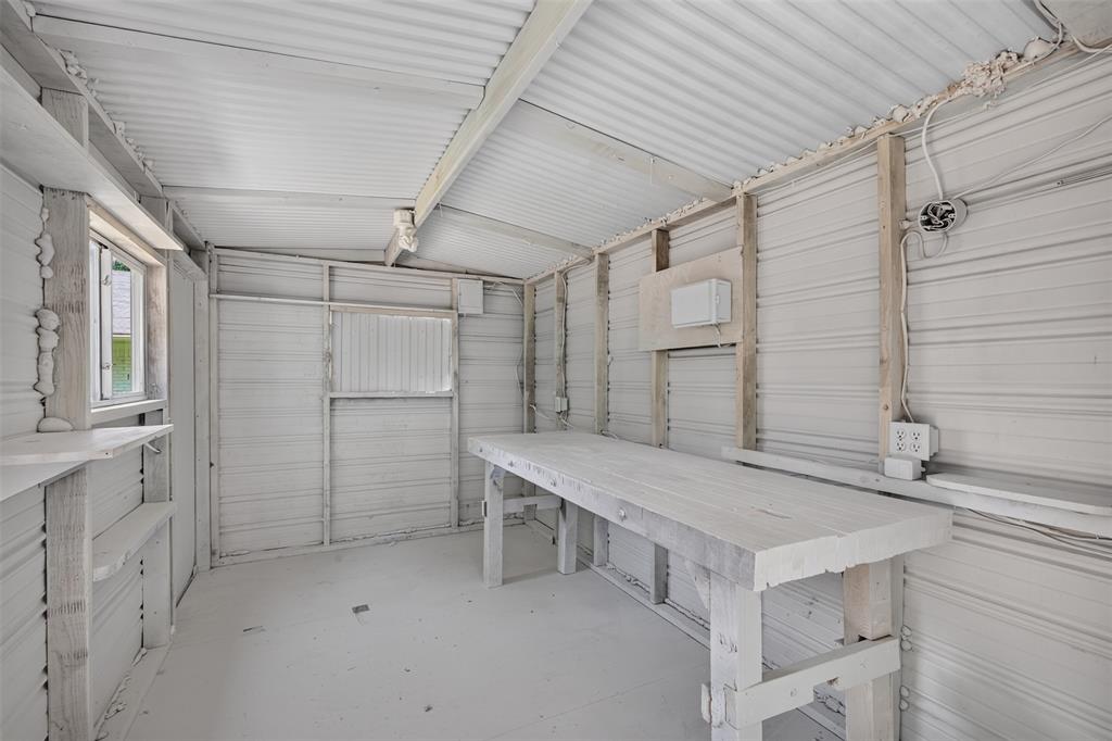 6036 River Road Property Photo 29