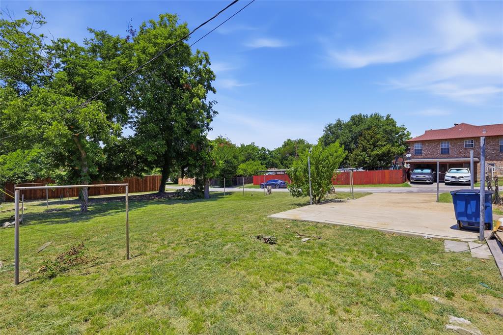 1403 S Marsalis Avenue Property Photo 25
