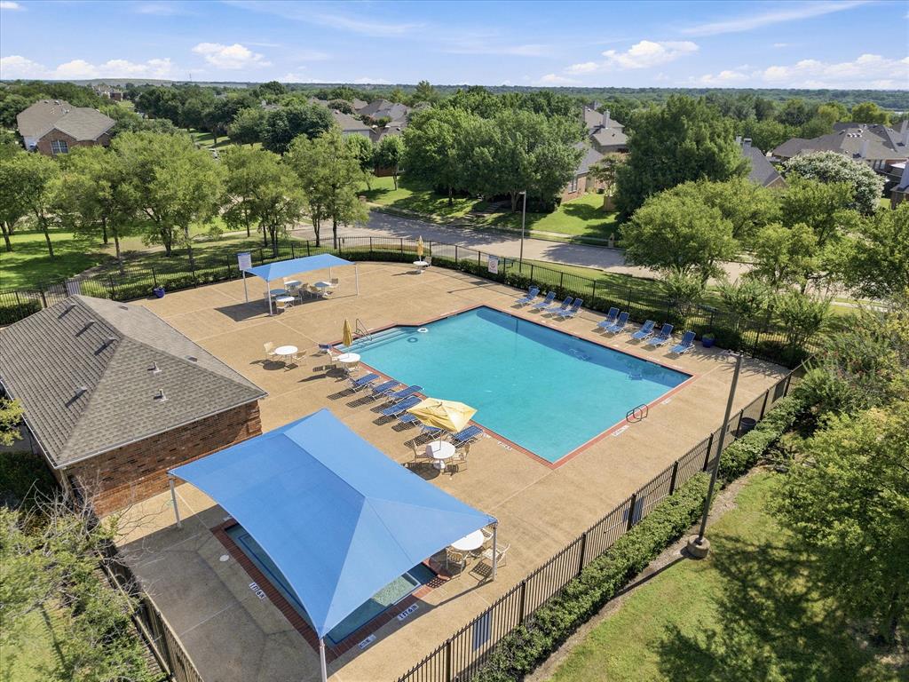 6409 Hawthorne Cove Property Photo 11