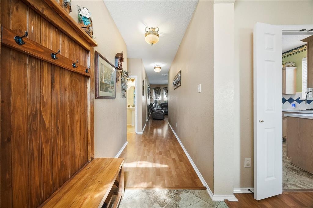 6409 Hawthorne Cove Property Photo 13