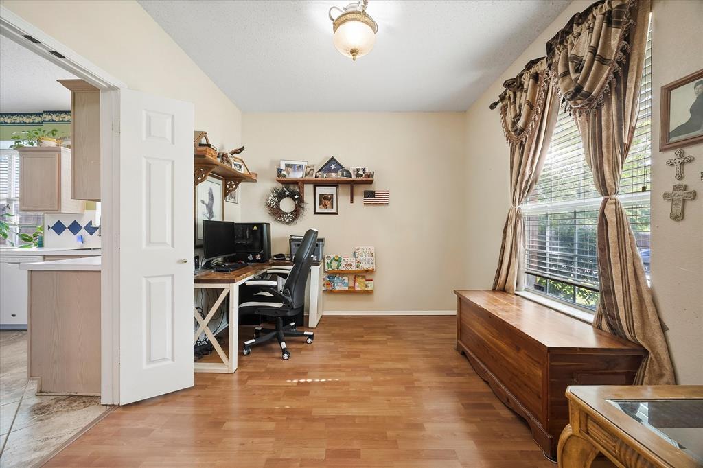 6409 Hawthorne Cove Property Photo 15