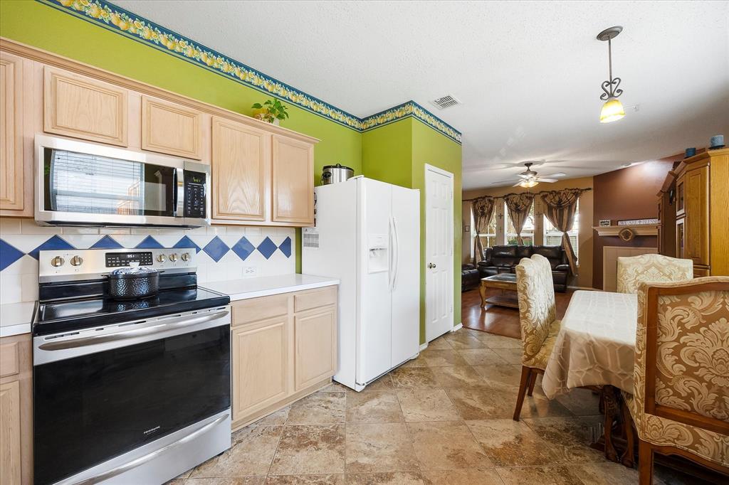6409 Hawthorne Cove Property Photo 17