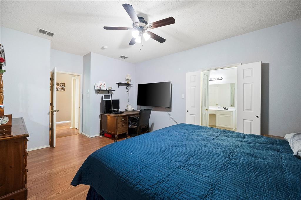 6409 Hawthorne Cove Property Photo 22