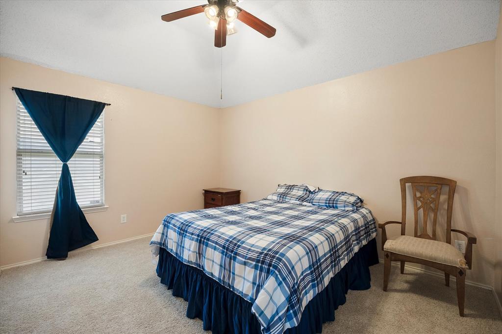 6409 Hawthorne Cove Property Photo 29