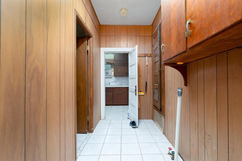 403 N Plano Avenue Property Photo 14