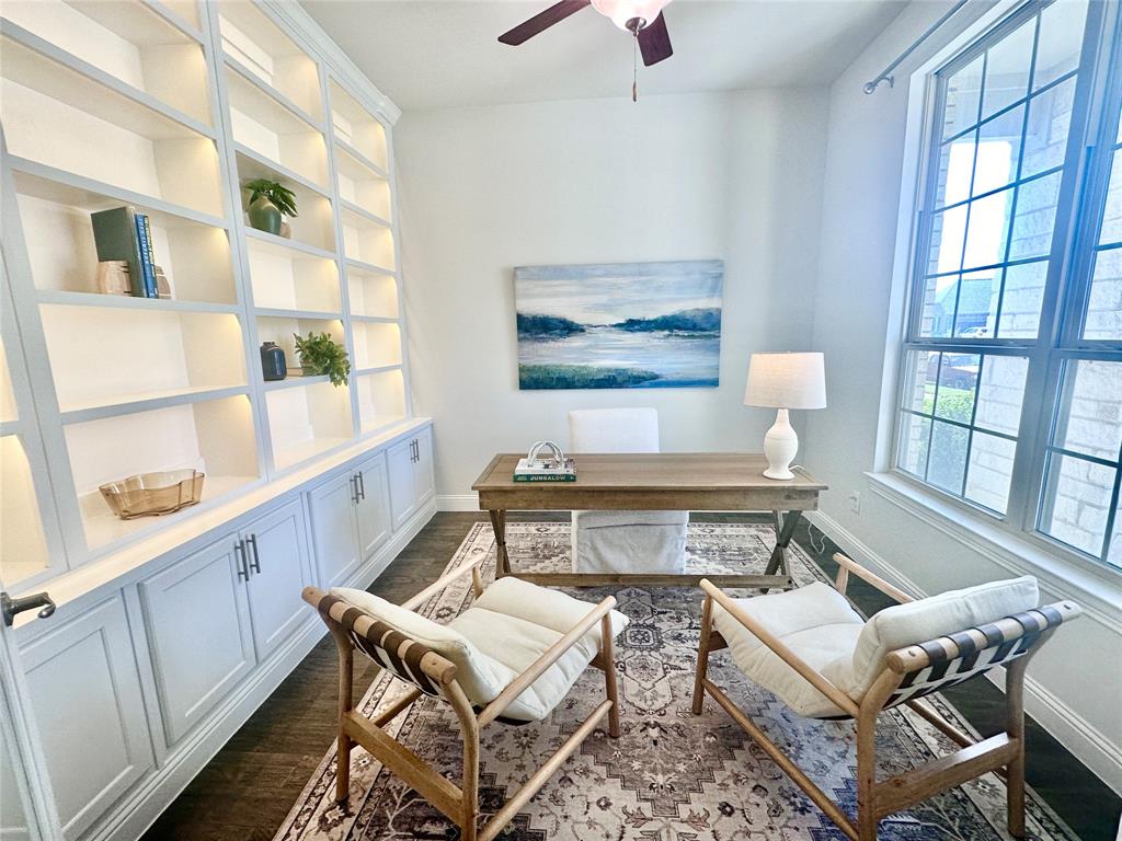 7600 Clear Rapids Drive Property Photo 12