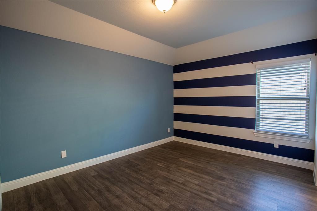 7600 Clear Rapids Drive Property Photo 25