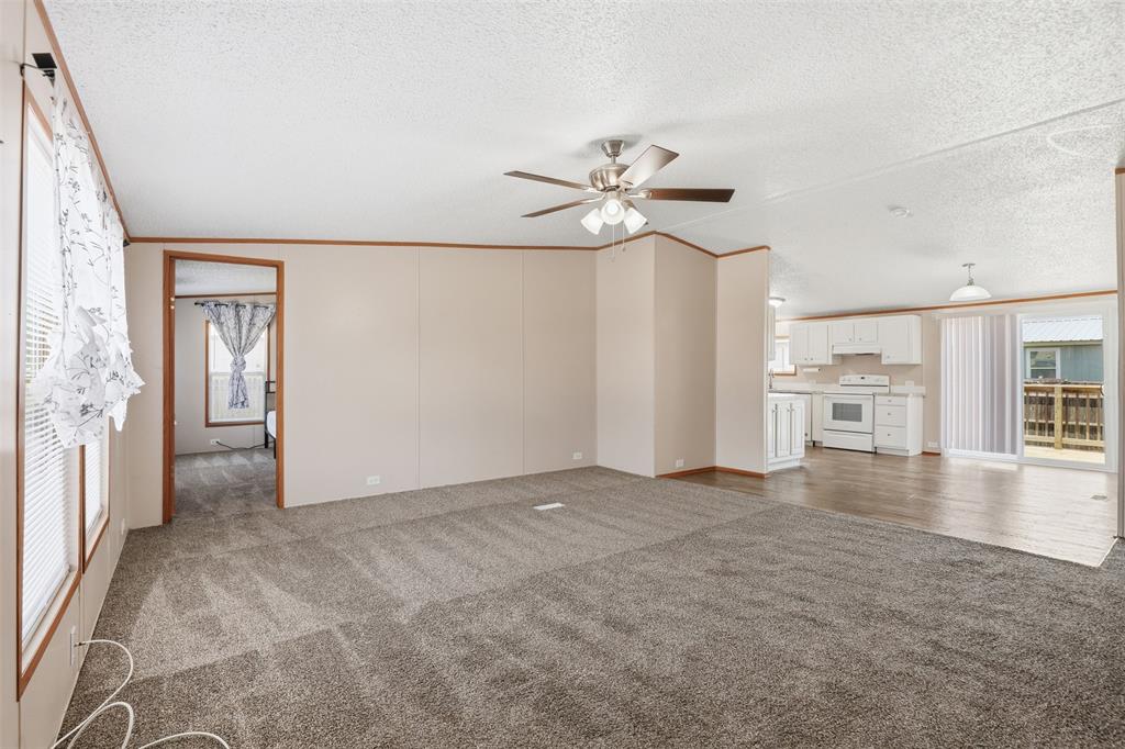 1408 Old Bridge Road Property Photo 9