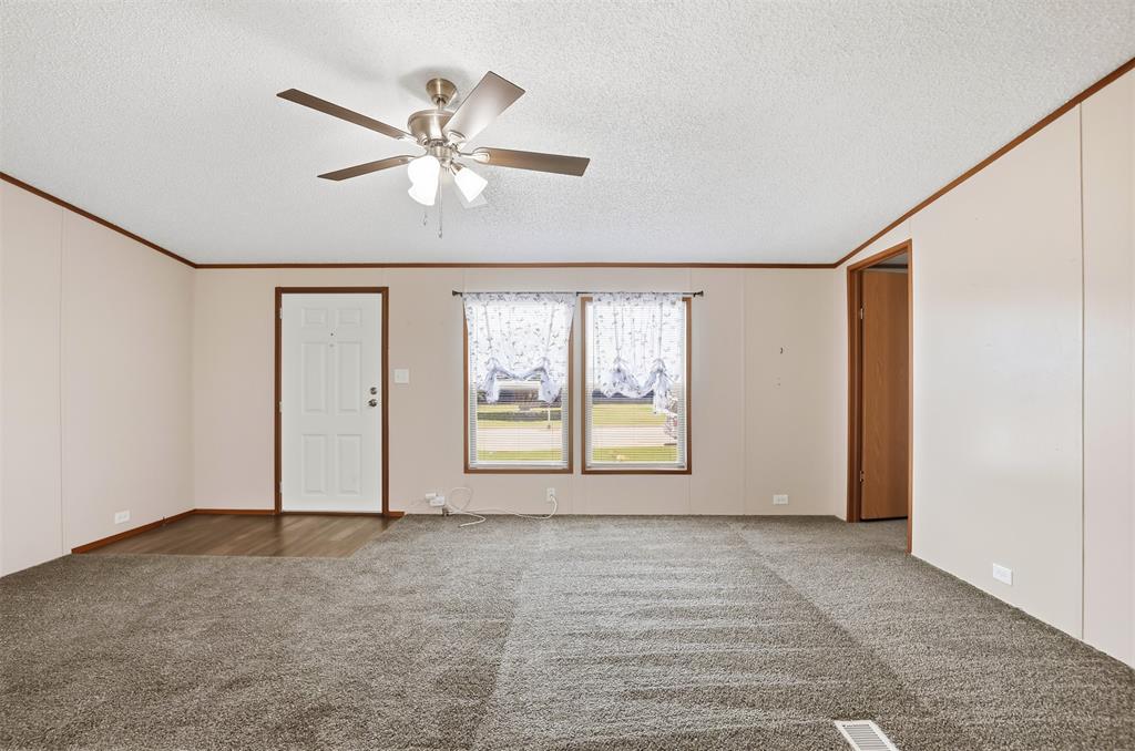 1408 Old Bridge Road Property Photo 10