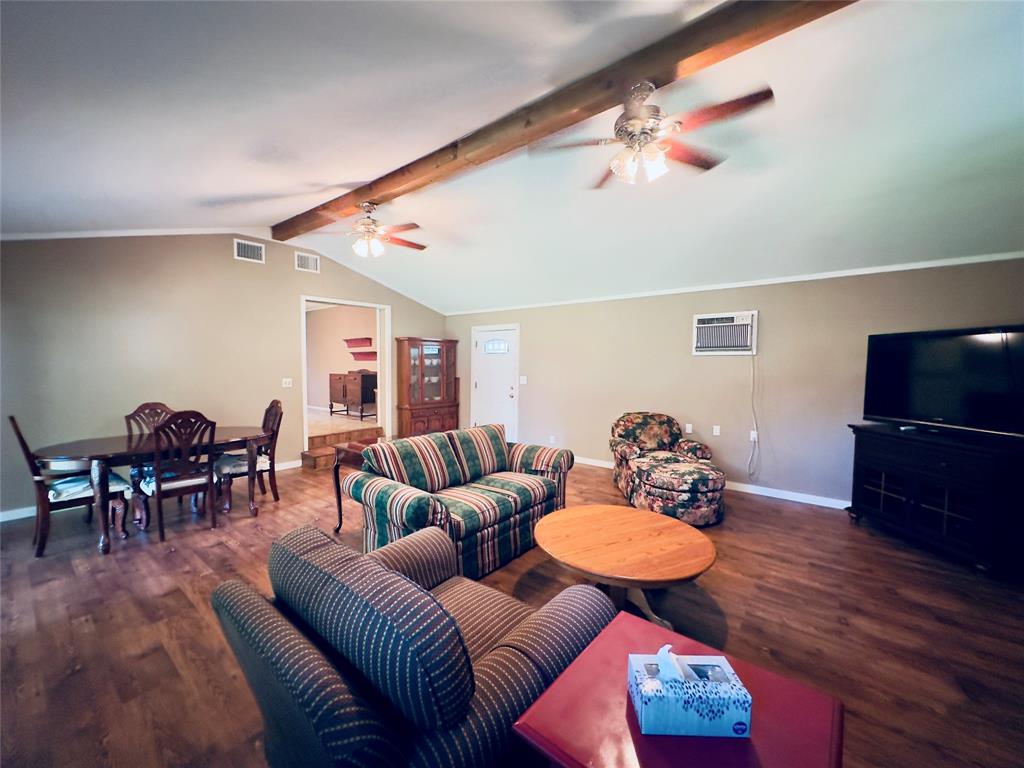 230 Scenic Loop Property Photo 5