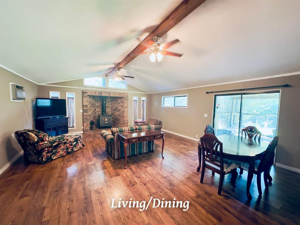 230 Scenic Loop Property Photo 9