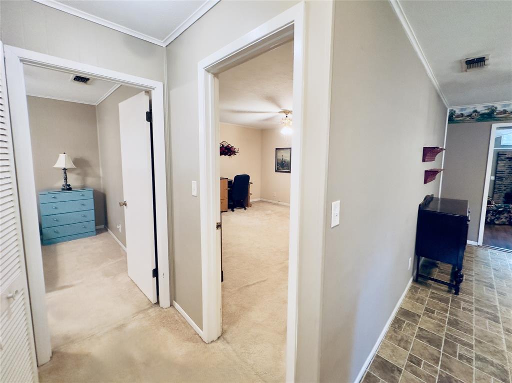230 Scenic Loop Property Photo 23