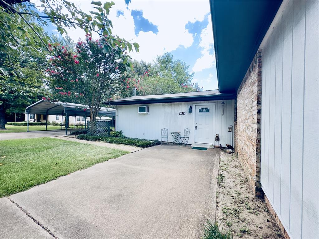 230 Scenic Loop Property Photo 38