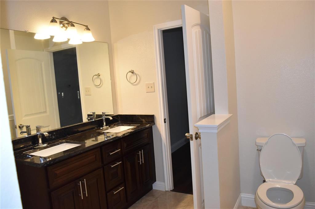 411 Paddock Lane Property Photo 8
