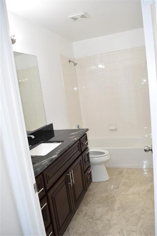 411 Paddock Lane Property Photo 13