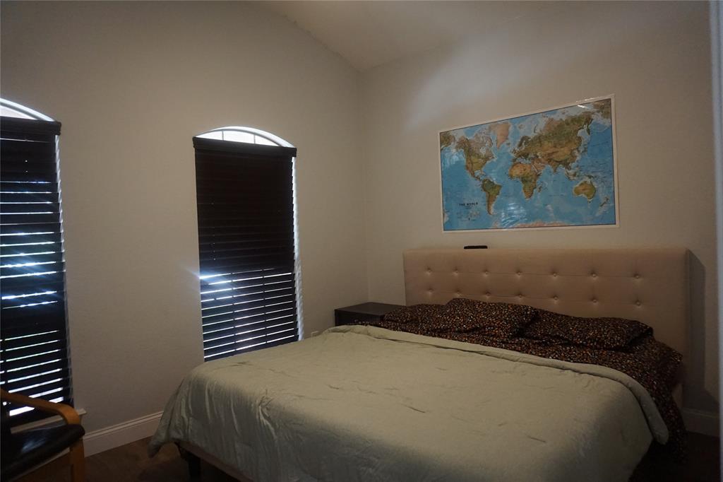 1124 Sunderland Lane Property Photo 10