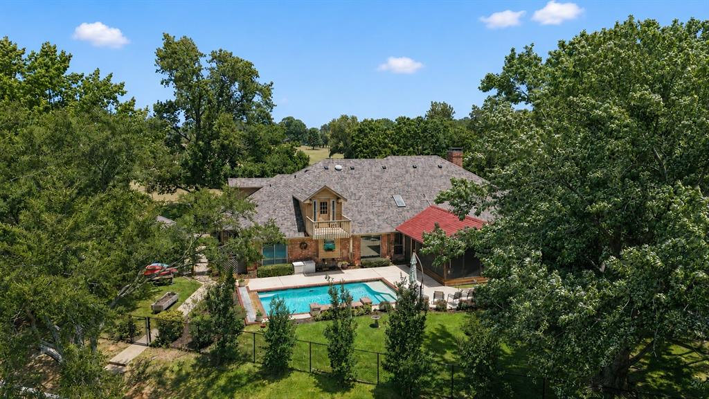 102 Foster Ranch Road Property Photo 1