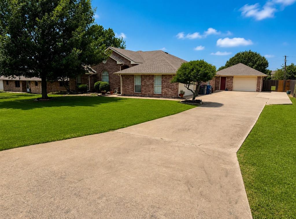 421 Bluebonnet Lane Property Photo 1