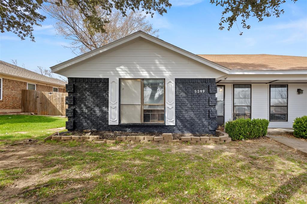 5349 Northridge Boulevard Property Photo 1